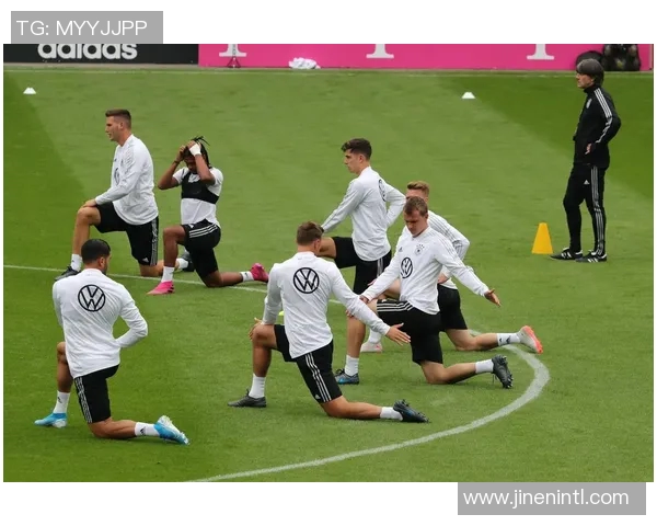 德国与韩国足球队球服对比分析展现各自独特风格与文化内涵